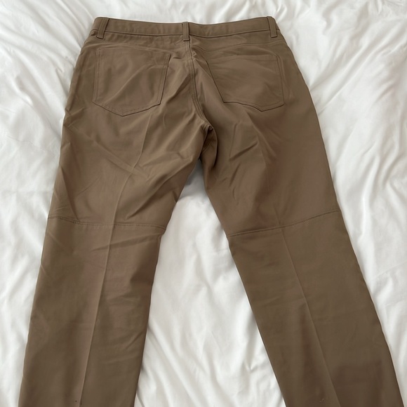Lee performance series khaki pants. (Straight leg) 34x30 - Picture 2 of 3